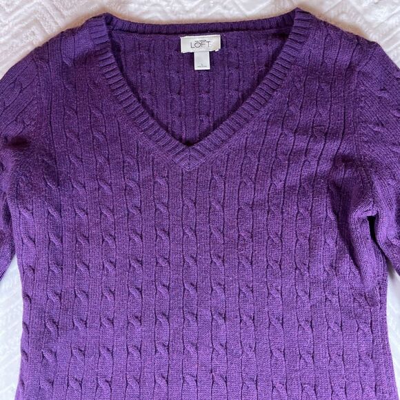Ann Taylor LOFT Sweater Womens L Purple Cable Knit Wool Rabbit Hair Blend‎ Soft - Picture 1 of 7